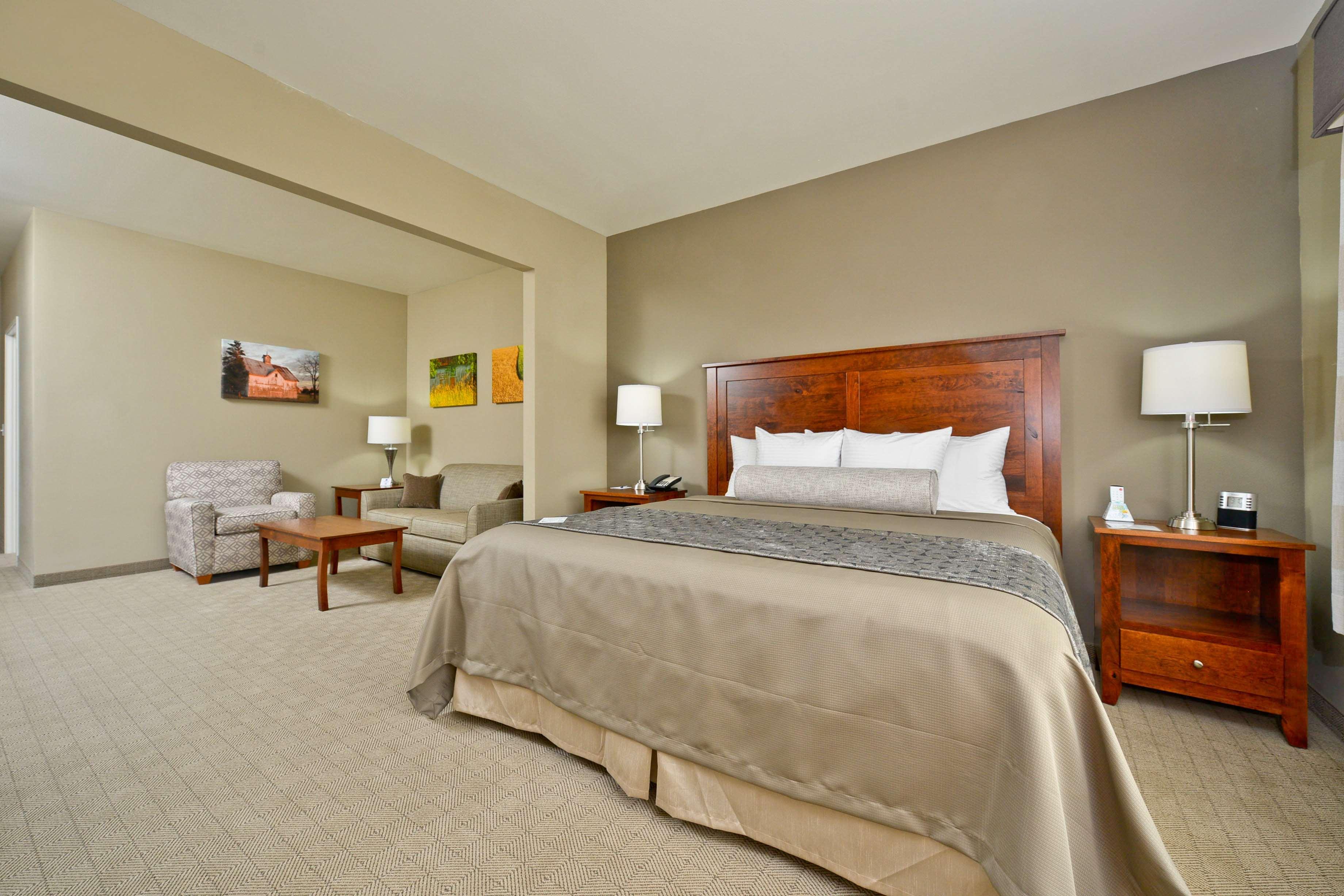 Best Western Plus Green Mill Village Hotel & Suites Arcola Ngoại thất bức ảnh