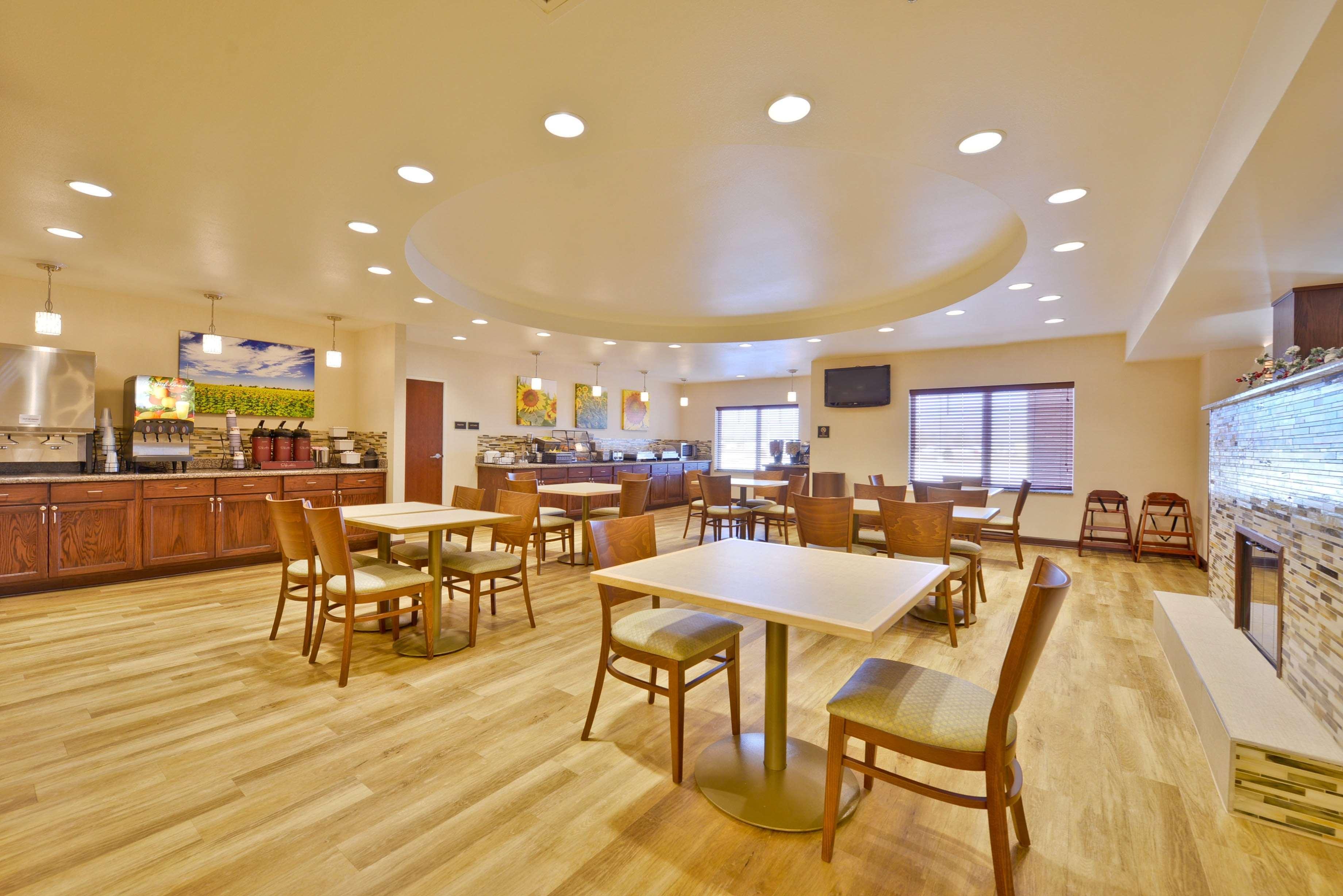 Best Western Plus Green Mill Village Hotel & Suites Arcola Ngoại thất bức ảnh