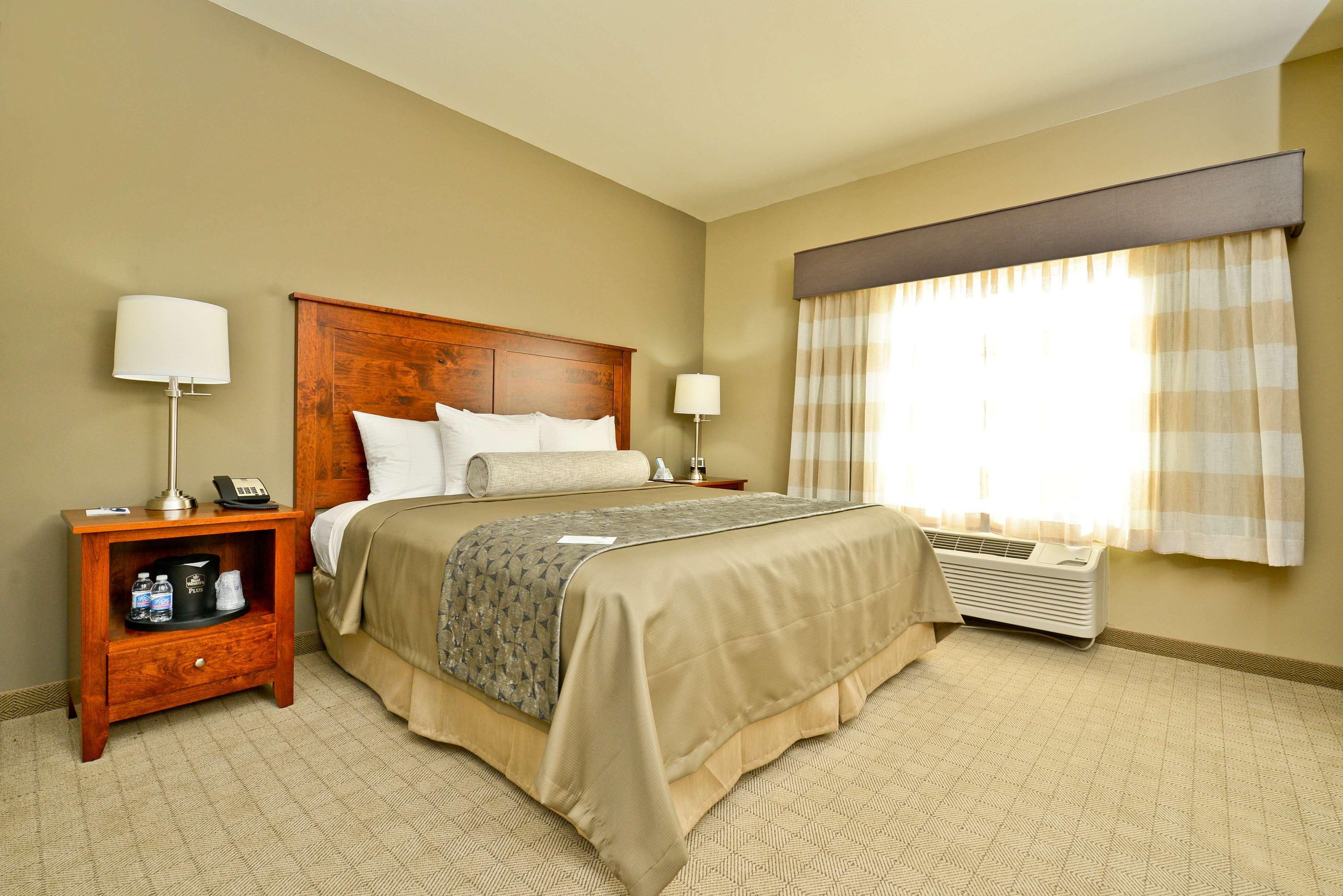 Best Western Plus Green Mill Village Hotel & Suites Arcola Ngoại thất bức ảnh