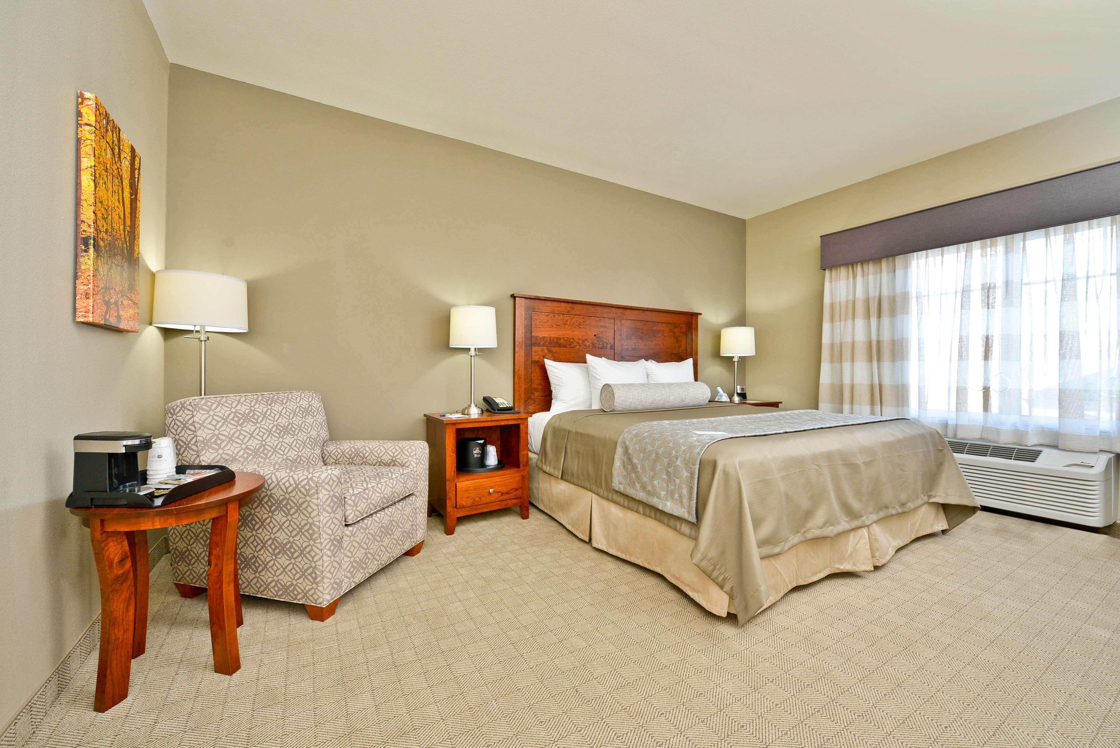 Best Western Plus Green Mill Village Hotel & Suites Arcola Ngoại thất bức ảnh